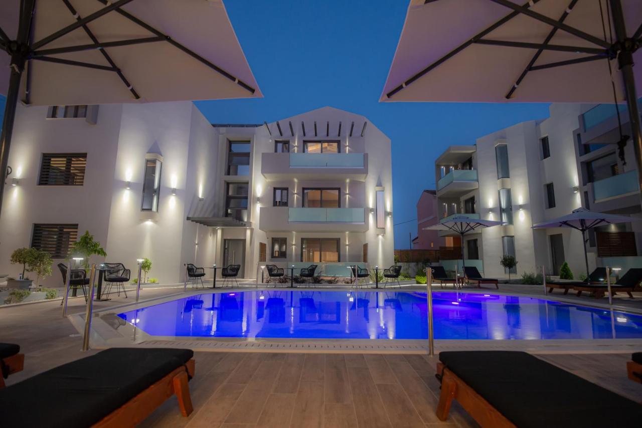 The Victoria Lefkada Aparthotel ภายนอก รูปภาพ