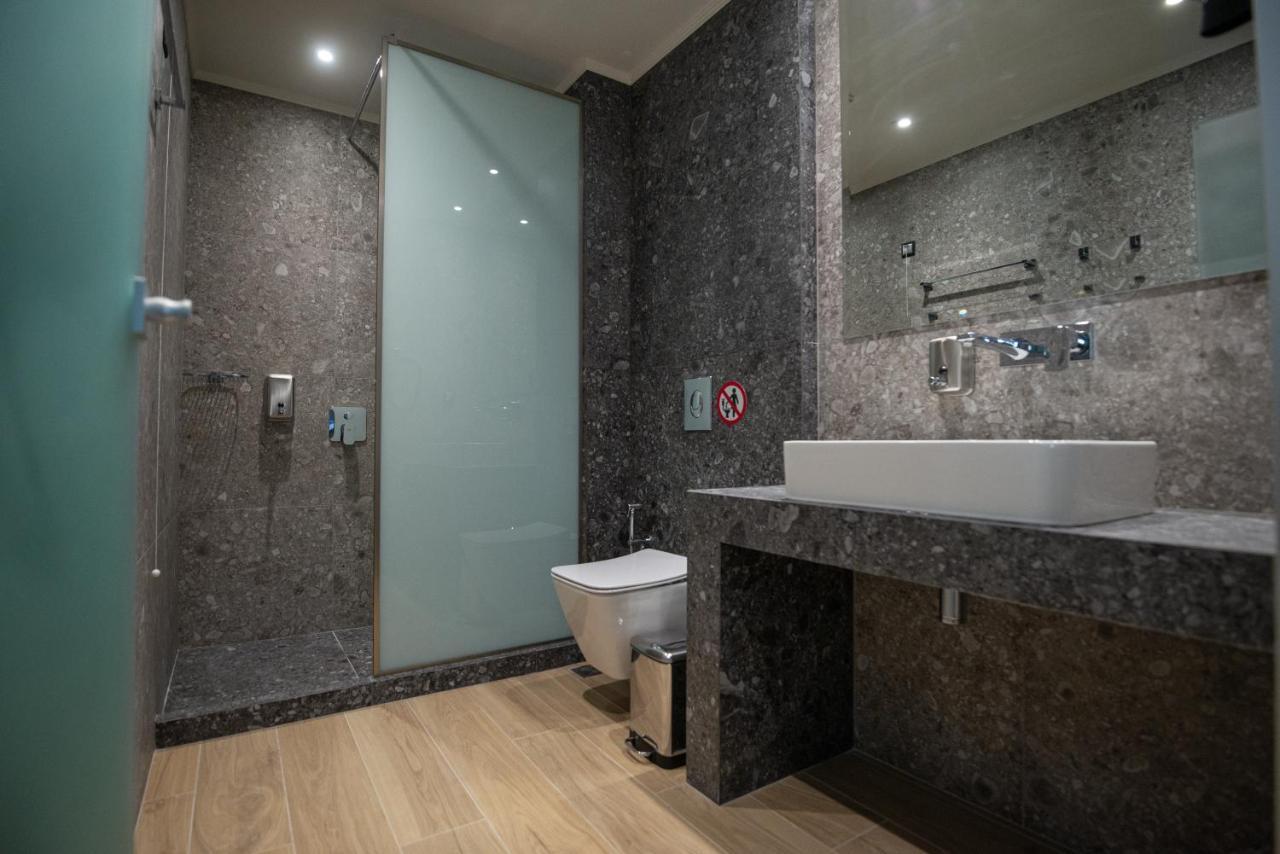 The Victoria Lefkada Aparthotel ภายนอก รูปภาพ