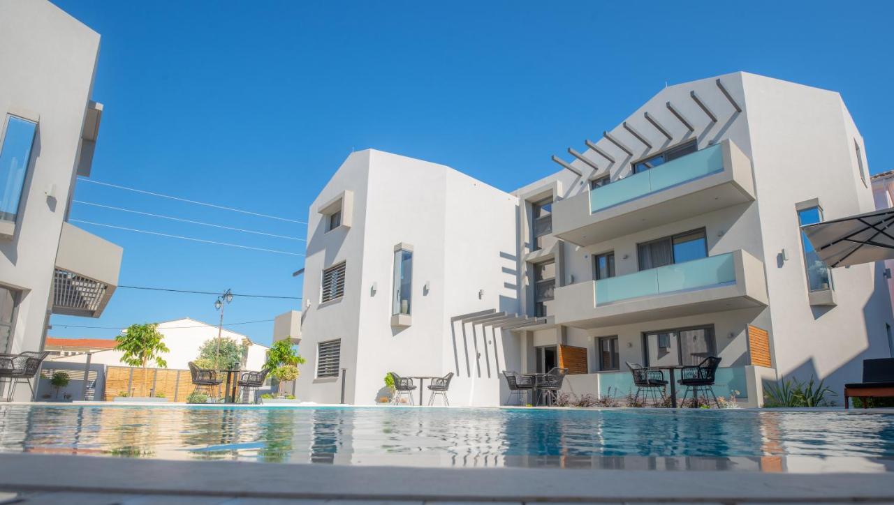 The Victoria Lefkada Aparthotel ภายนอก รูปภาพ
