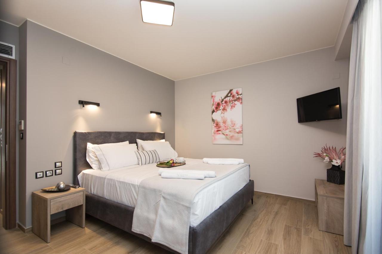 The Victoria Lefkada Aparthotel ภายนอก รูปภาพ