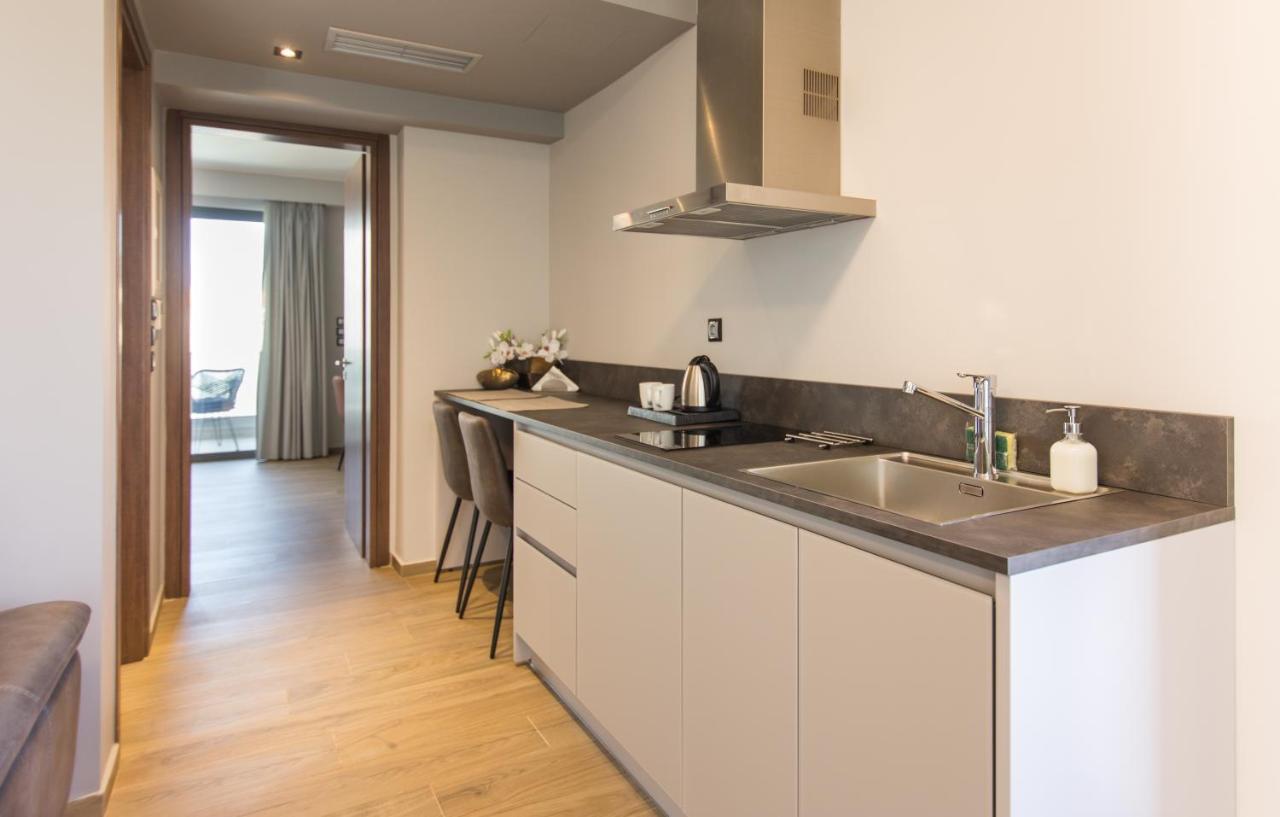 The Victoria Lefkada Aparthotel ภายนอก รูปภาพ